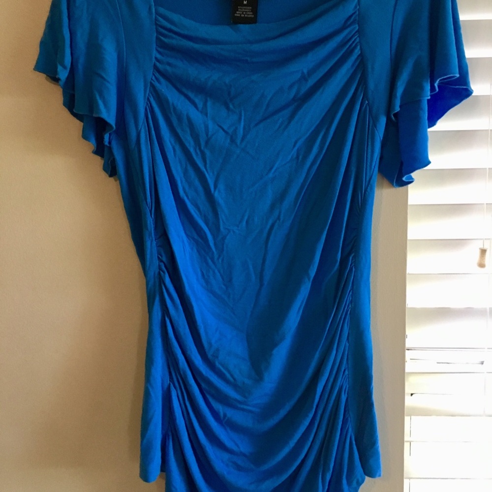 Gap Tee - Picture 6 of 8